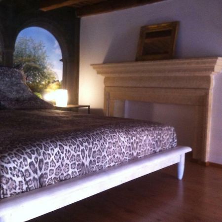 Ferienwohnung Casa Archi - Balcone Sul Fiume Verona Exterior foto